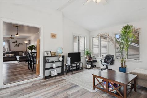 18 Wiseman Street Newport ME 04953