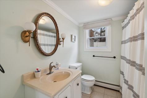 18 Wiseman Street Newport ME 04953