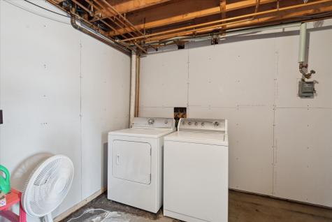 18 Wiseman Street Newport ME 04953