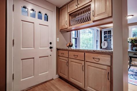 9 Providence Avenue Falmouth ME 04105