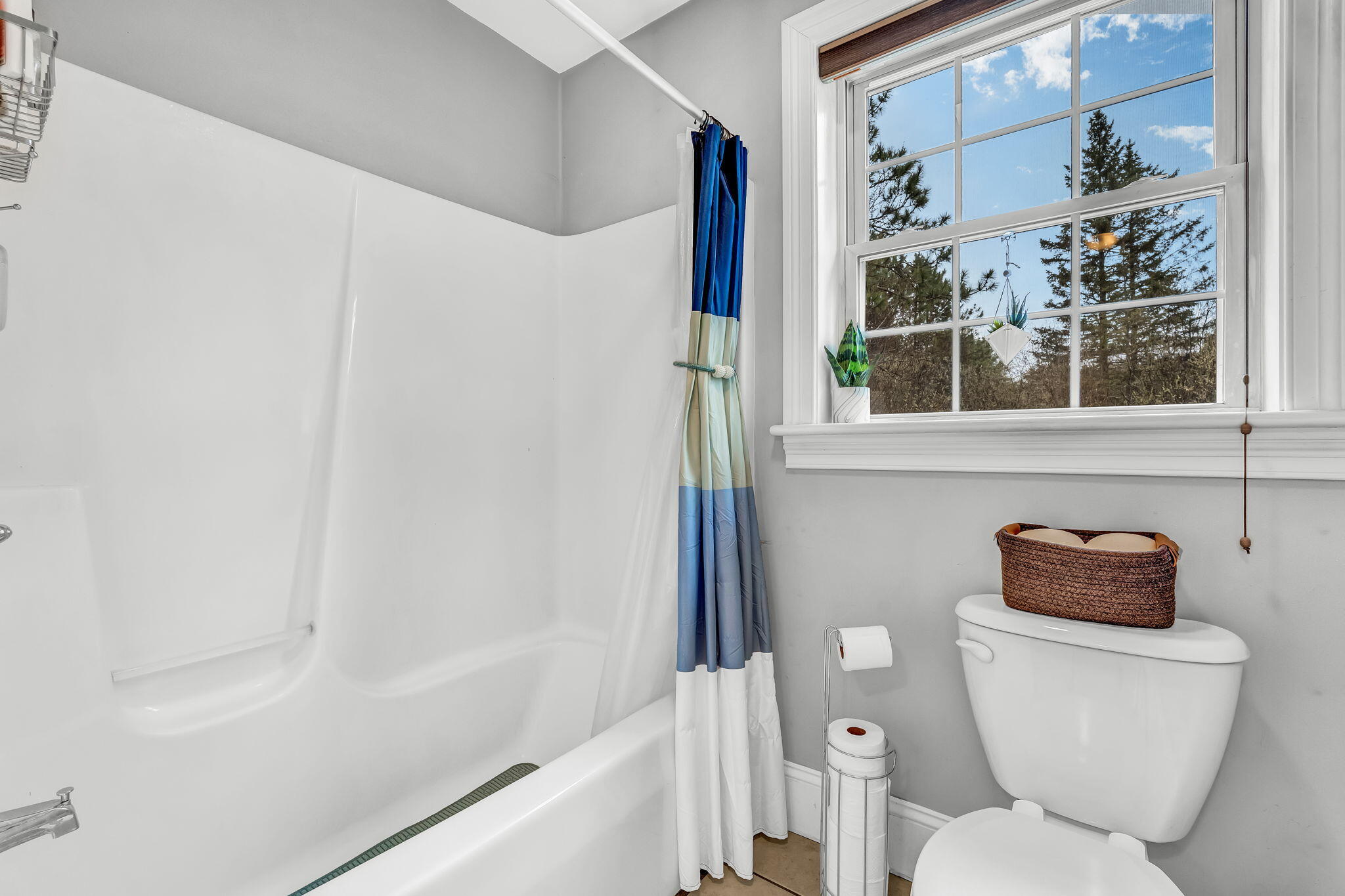 19 Deer Pond Lane Bangor ME 04401