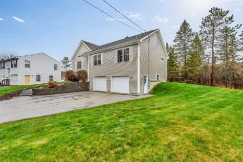 19 Deer Pond Lane Bangor ME 04401