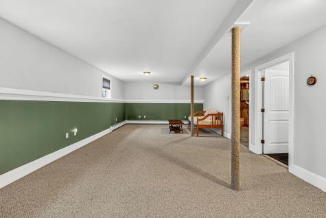 19 Deer Pond Lane Bangor ME 04401