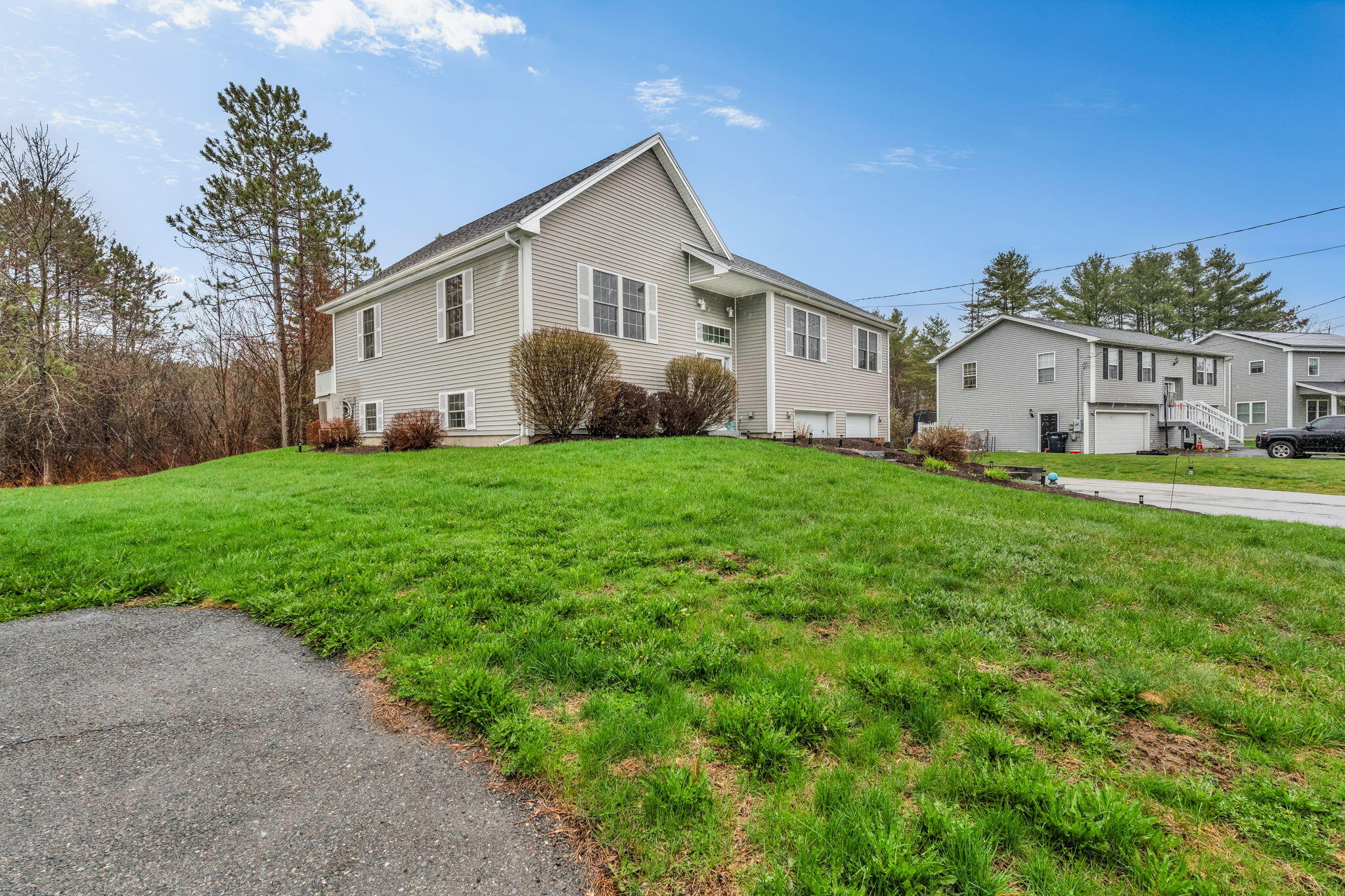 19 Deer Pond Lane Bangor ME 04401