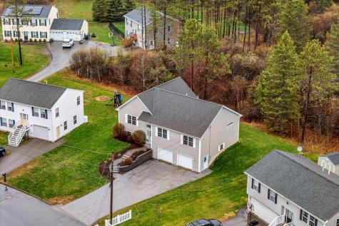19 Deer Pond Lane Bangor ME 04401