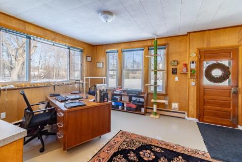 131 Lincoln Street Bangor ME 04401