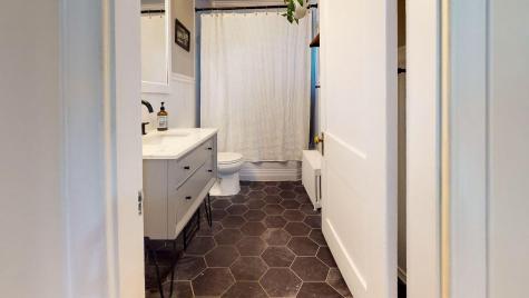 44 Shepley Street Auburn ME 04210