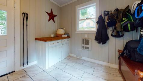 44 Shepley Street Auburn ME 04210