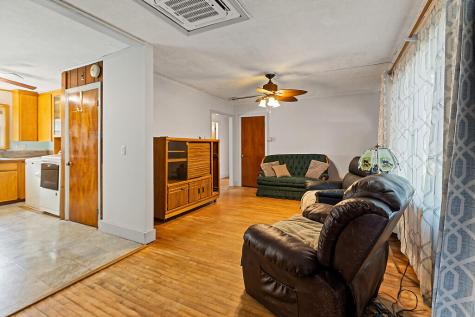 148 Eastern Avenue Augusta ME 04330