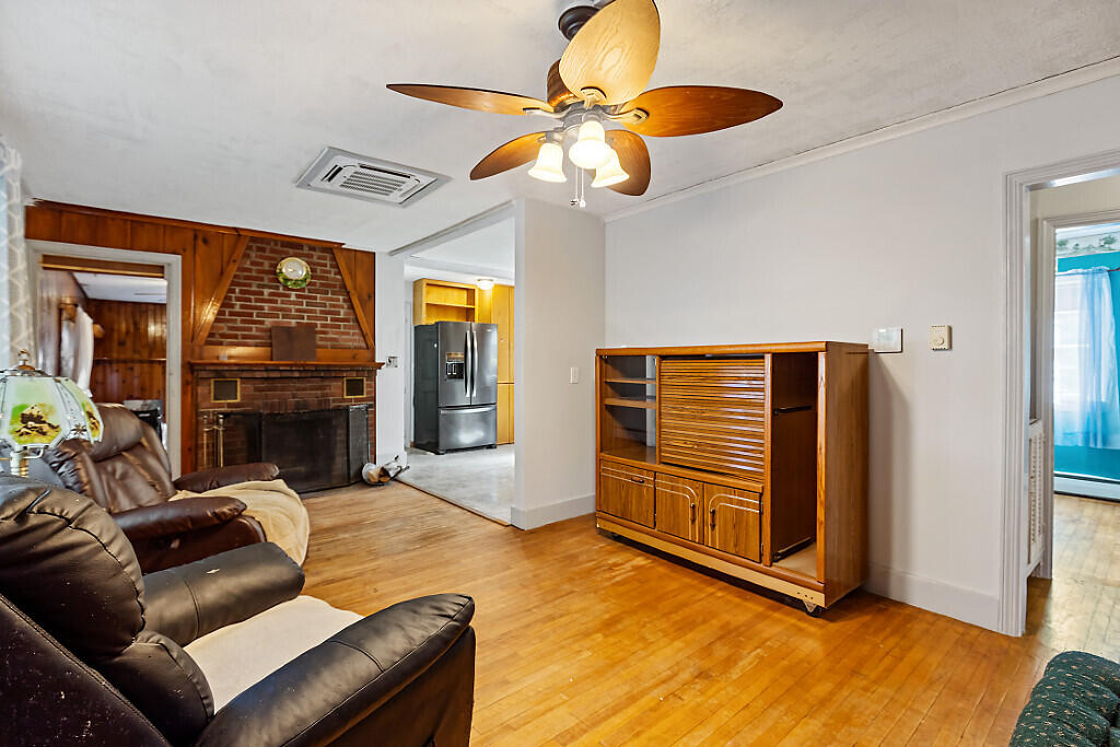 148 Eastern Avenue Augusta ME 04330