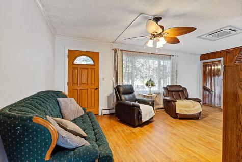 148 Eastern Avenue Augusta ME 04330