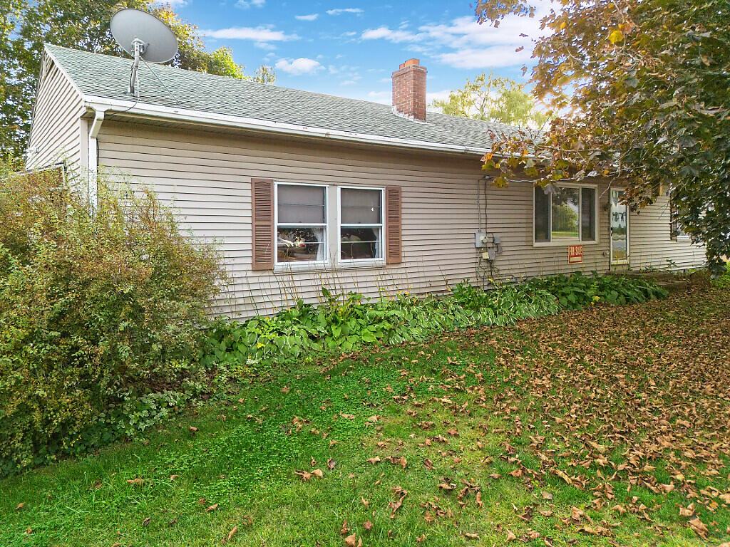 148 Eastern Avenue Augusta ME 04330