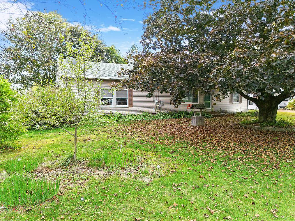 148 Eastern Avenue Augusta ME 04330