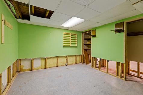 148 Eastern Avenue Augusta ME 04330