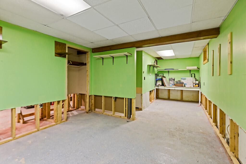 148 Eastern Avenue Augusta ME 04330