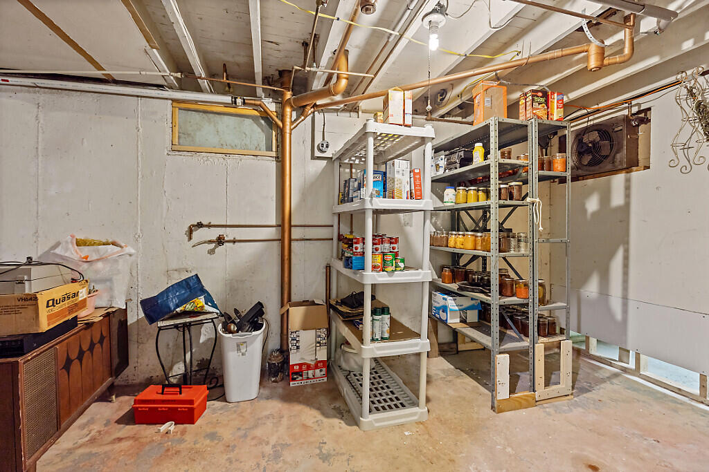 148 Eastern Avenue Augusta ME 04330