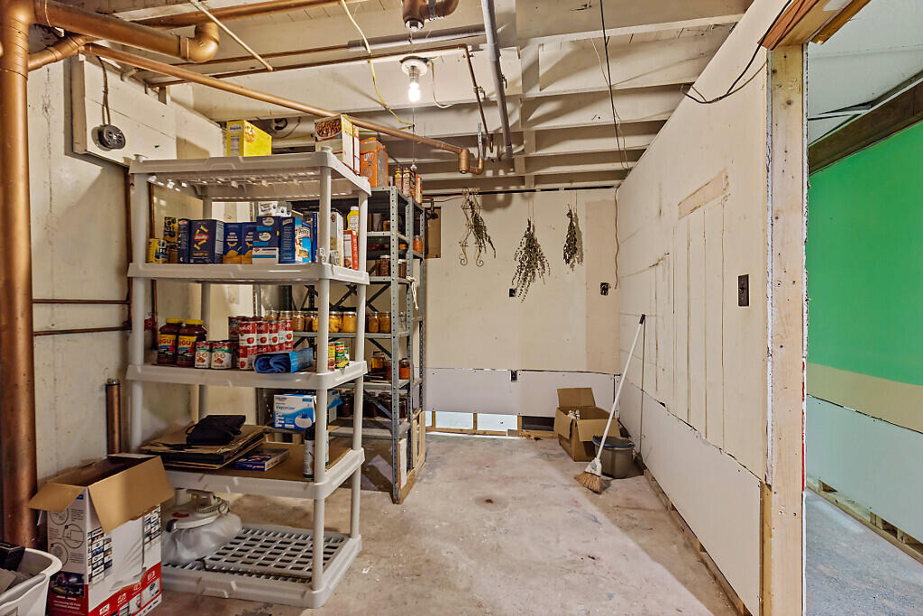 148 Eastern Avenue Augusta ME 04330