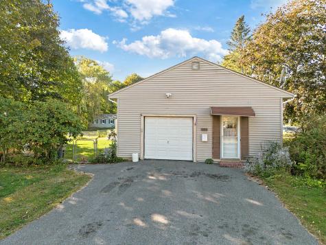 148 Eastern Avenue Augusta ME 04330
