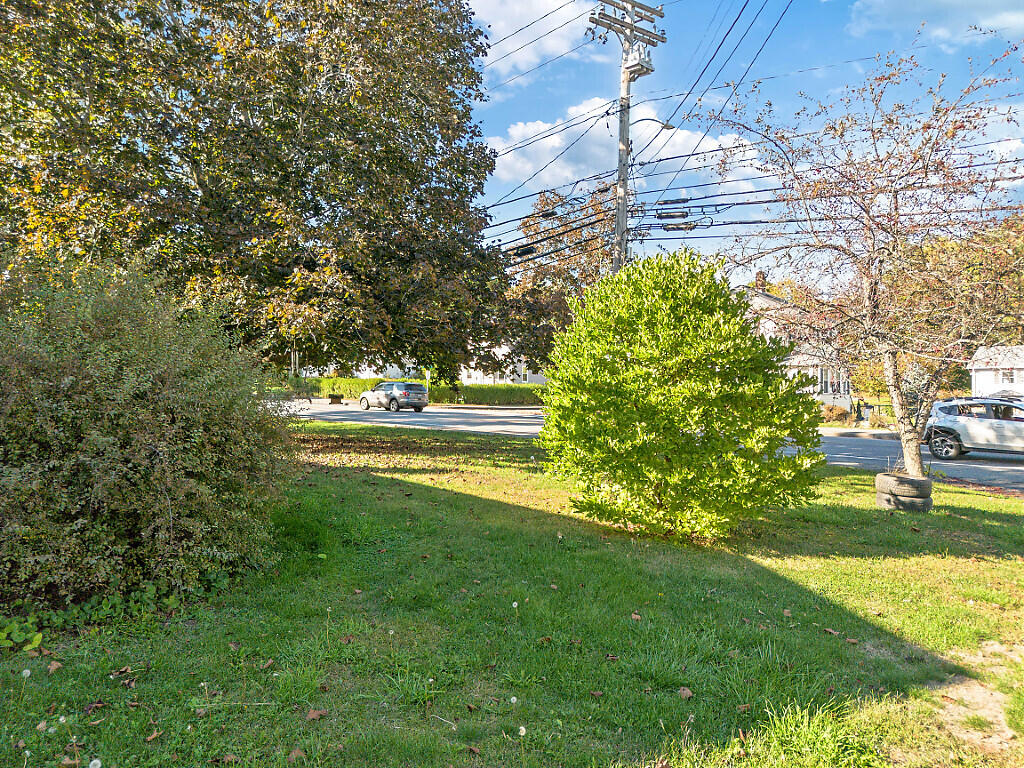 148 Eastern Avenue Augusta ME 04330