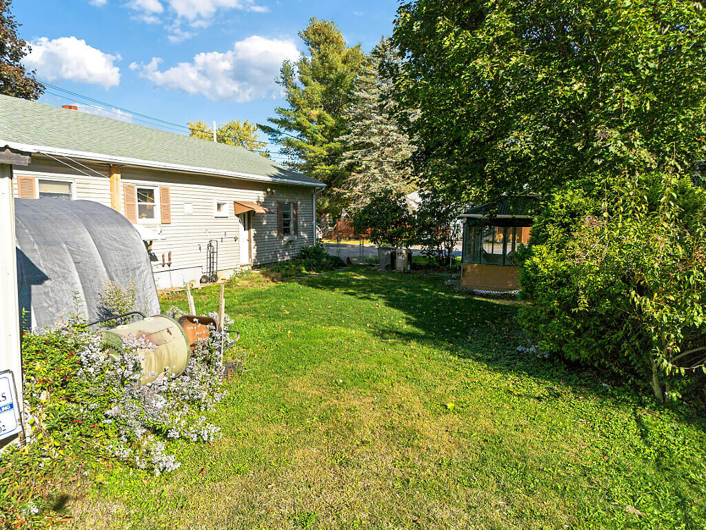 148 Eastern Avenue Augusta ME 04330