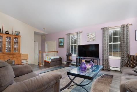 21 Kyle Street Brunswick ME 04011