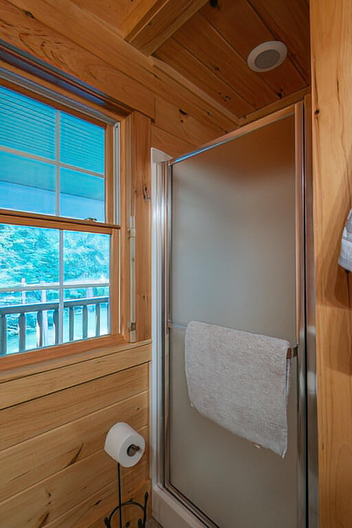 18 Pinkham Road Embden ME 04958