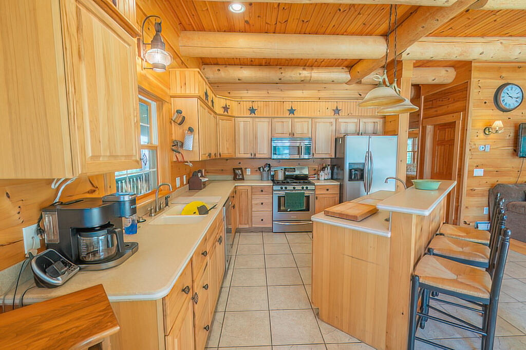 18 Pinkham Road Embden ME 04958