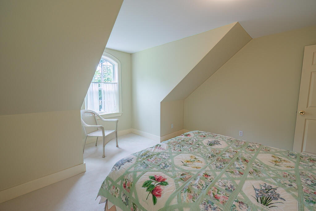 18 Pinkham Road Embden ME 04958