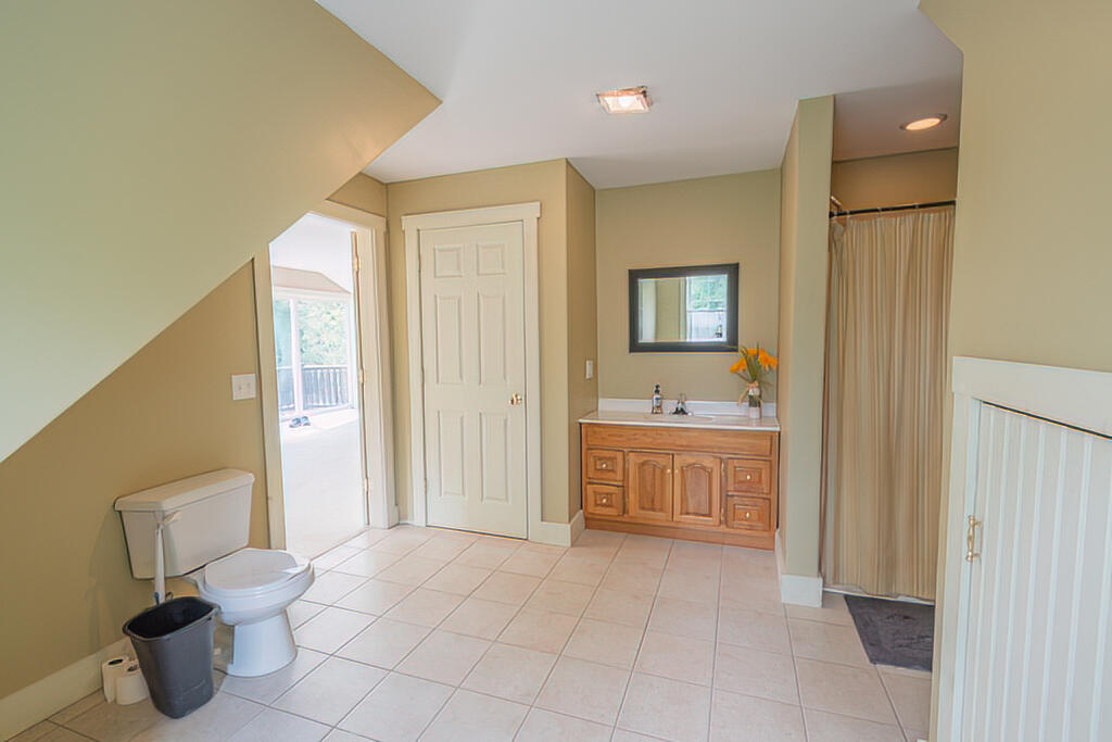 18 Pinkham Road Embden ME 04958