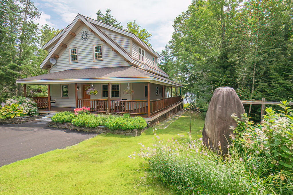 18 Pinkham Road Embden ME 04958