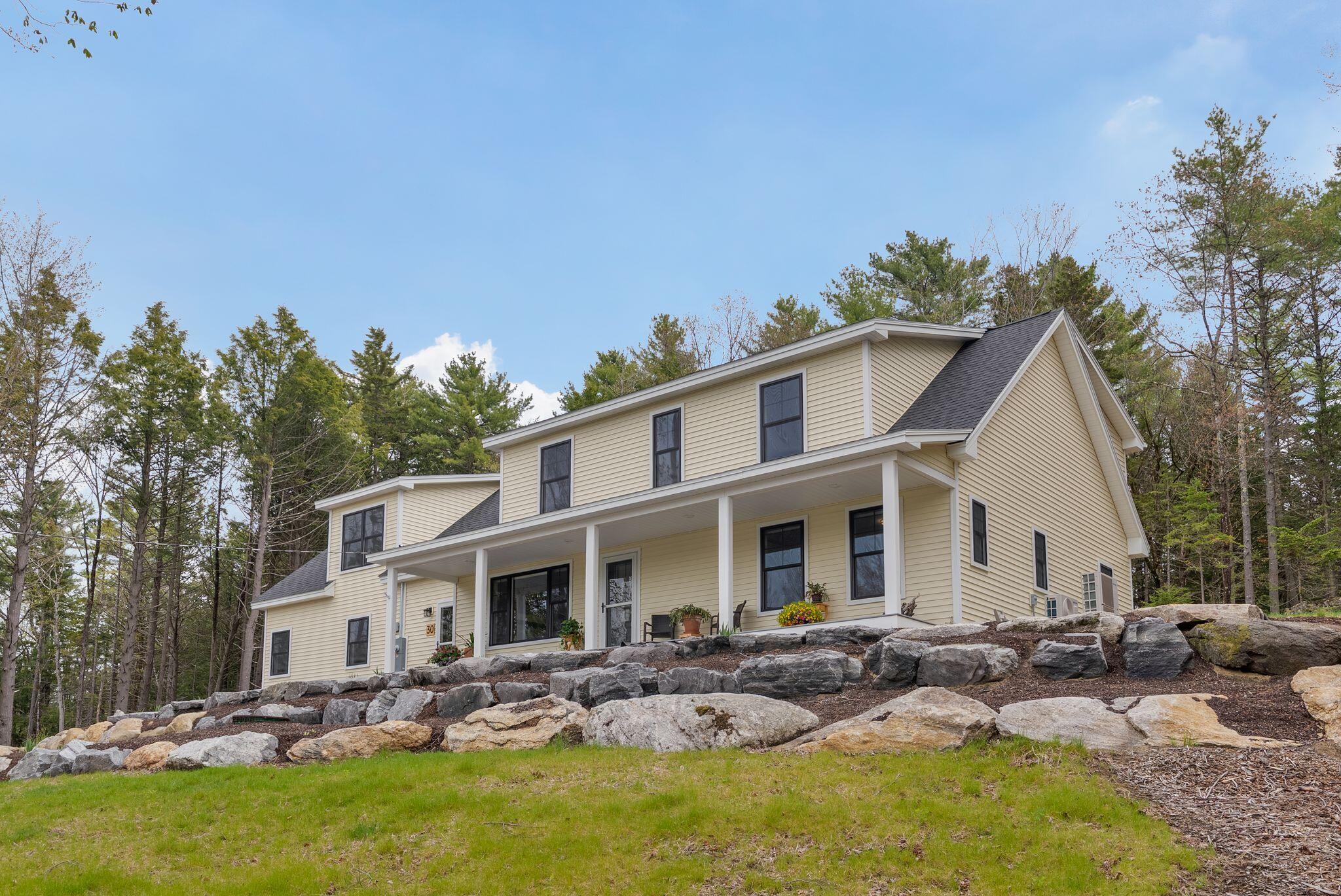 Brunswick ME, 30 Perreault Way