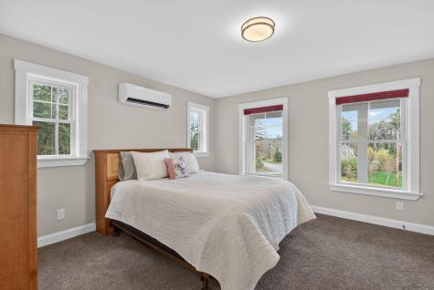 30 Perreault Way Brunswick ME 04011