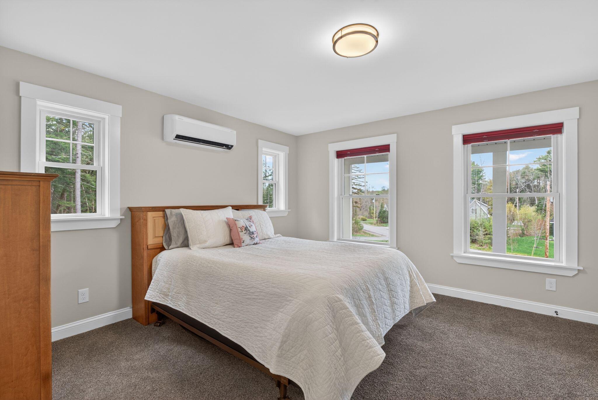 30 Perreault Way Brunswick ME 04011