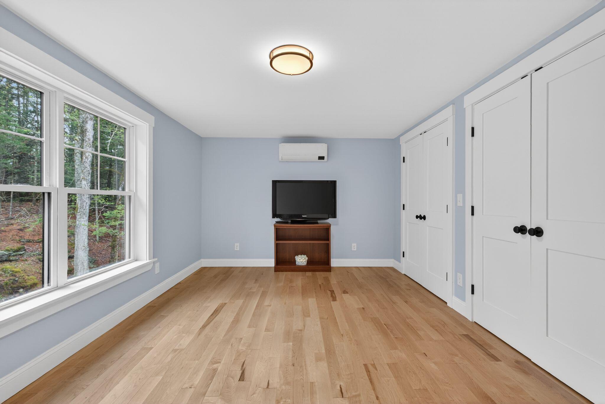 30 Perreault Way Brunswick ME 04011