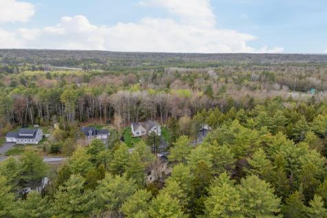 30 Perreault Way Brunswick ME 04011