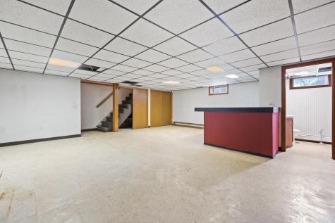 396 East Avenue Lewiston ME 04240