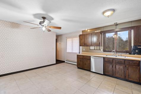 396 East Avenue Lewiston ME 04240