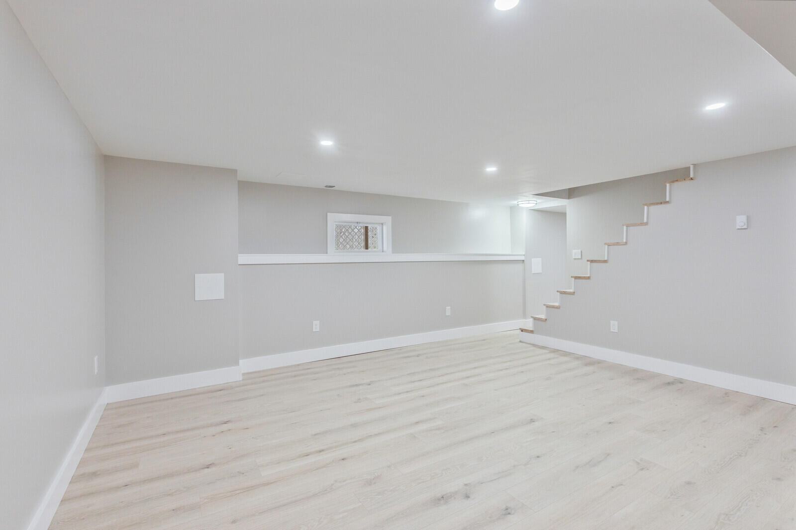 154 Waterville Road China ME 04358