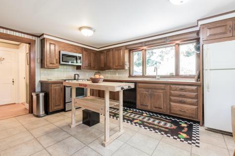 105 Brook Road Falmouth ME 04105