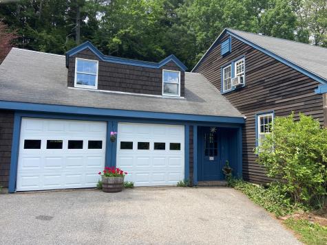 105 Brook Road Falmouth ME 04105