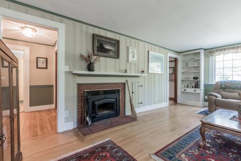 105 Brook Road Falmouth ME 04105