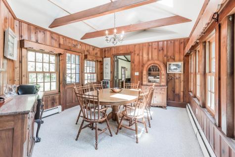 105 Brook Road Falmouth ME 04105