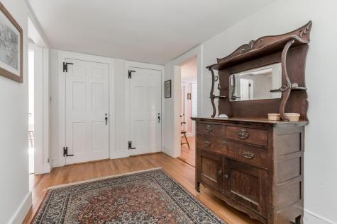 105 Brook Road Falmouth ME 04105