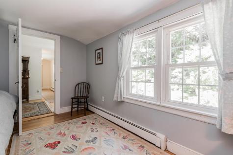 105 Brook Road Falmouth ME 04105