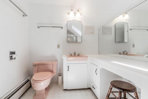 105 Brook Road Falmouth ME 04105