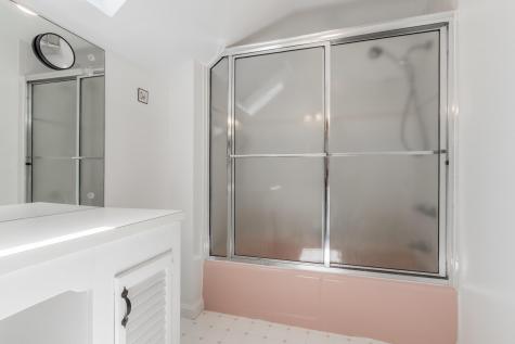 105 Brook Road Falmouth ME 04105