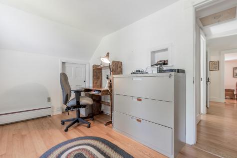 105 Brook Road Falmouth ME 04105