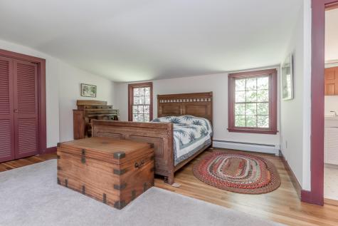 105 Brook Road Falmouth ME 04105