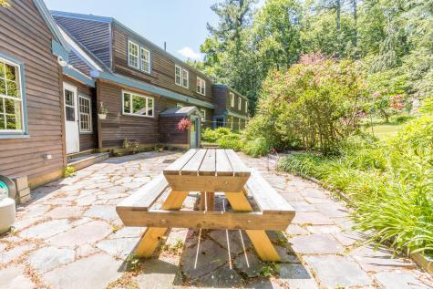 105 Brook Road Falmouth ME 04105