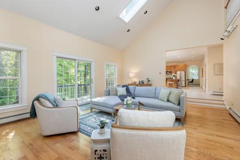 148 Hunter Way Falmouth ME 04105